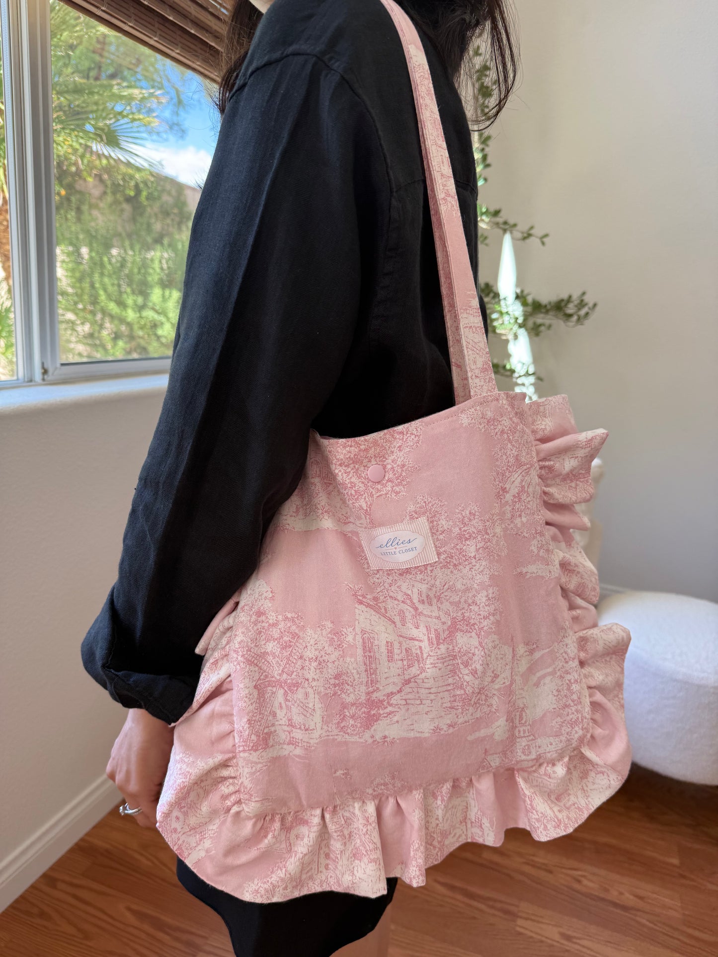 Chérie Frill Bag